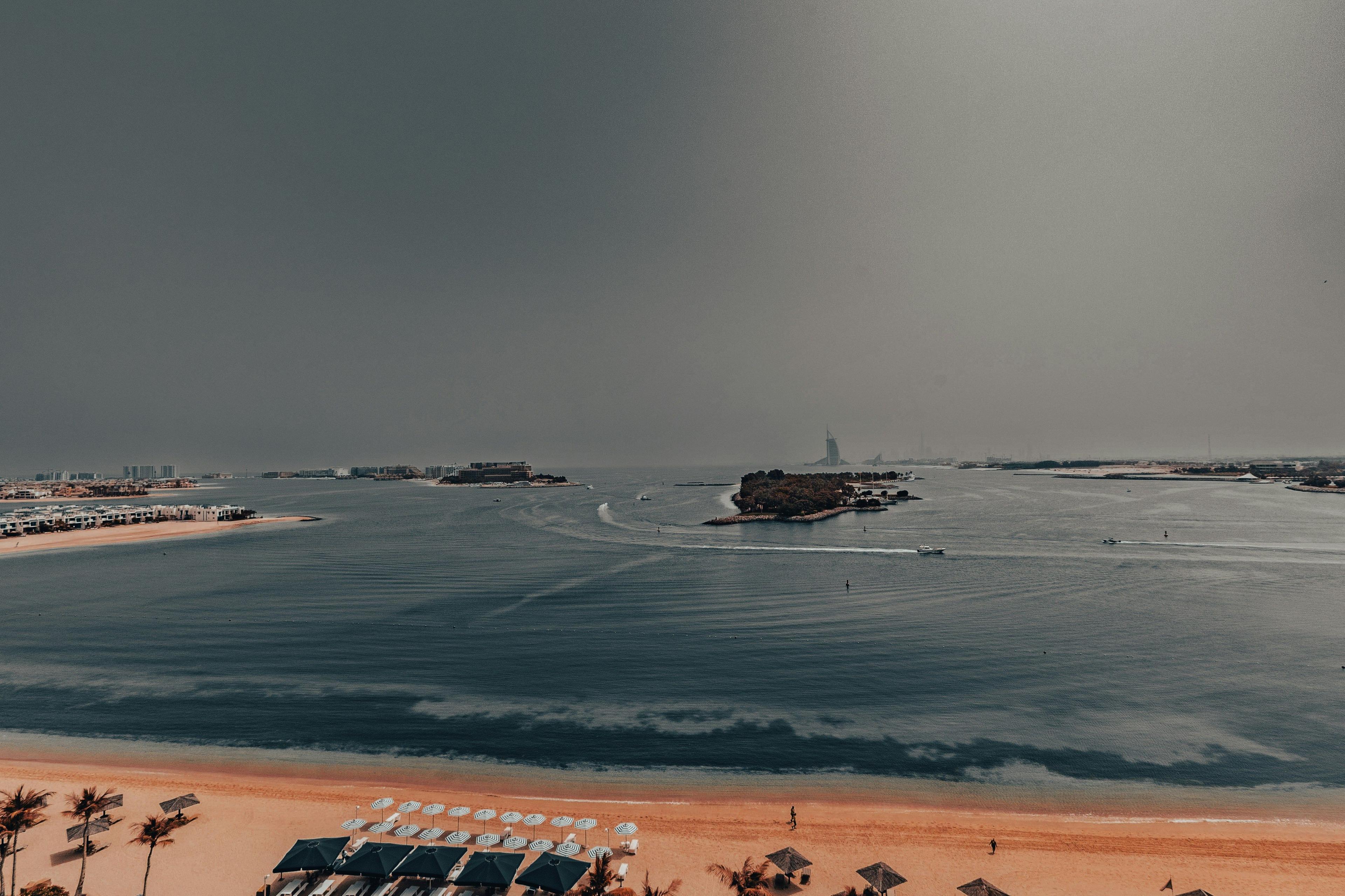Palm Jumeirah & Yachting