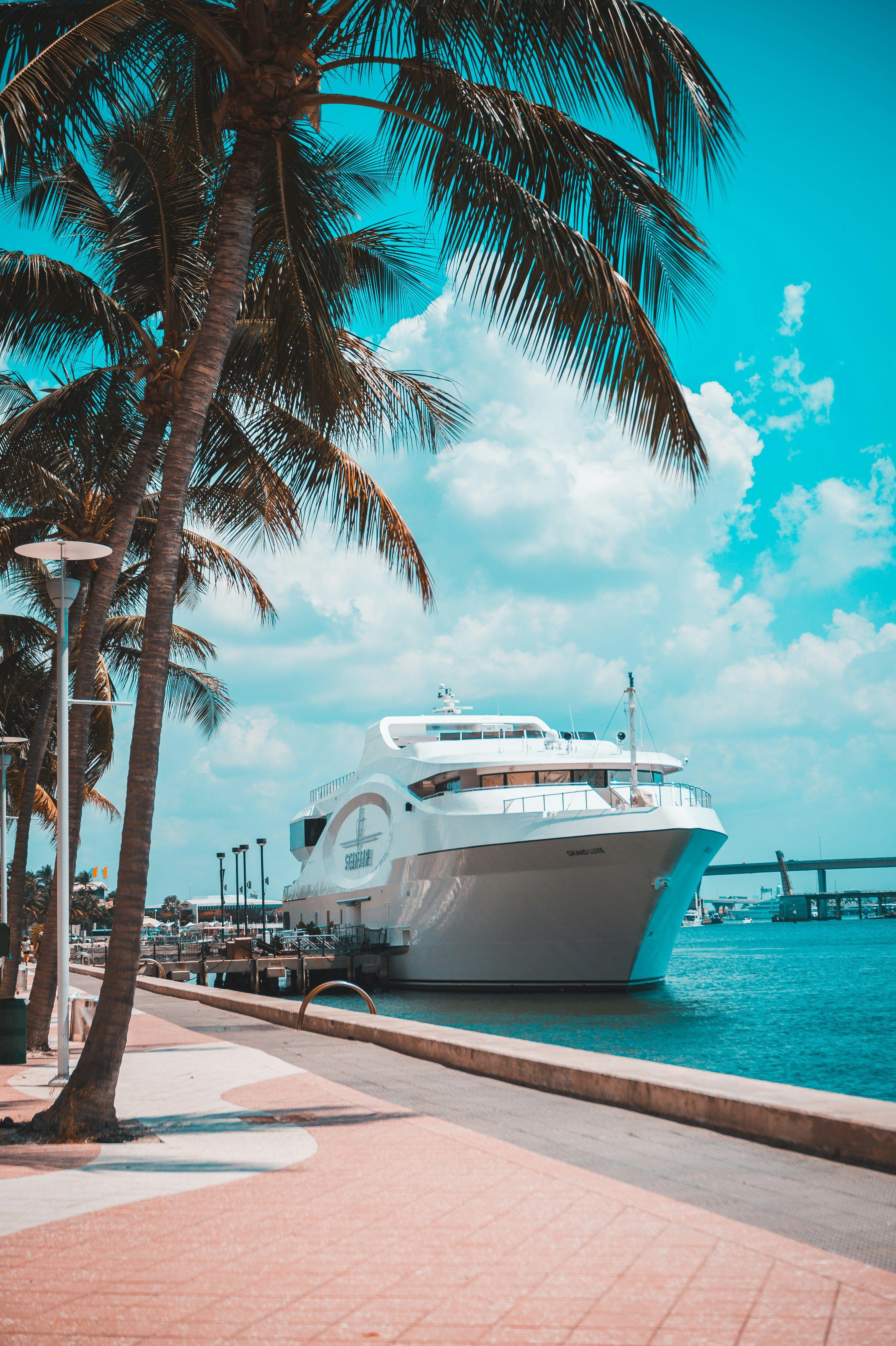 Luxury Miami Experience