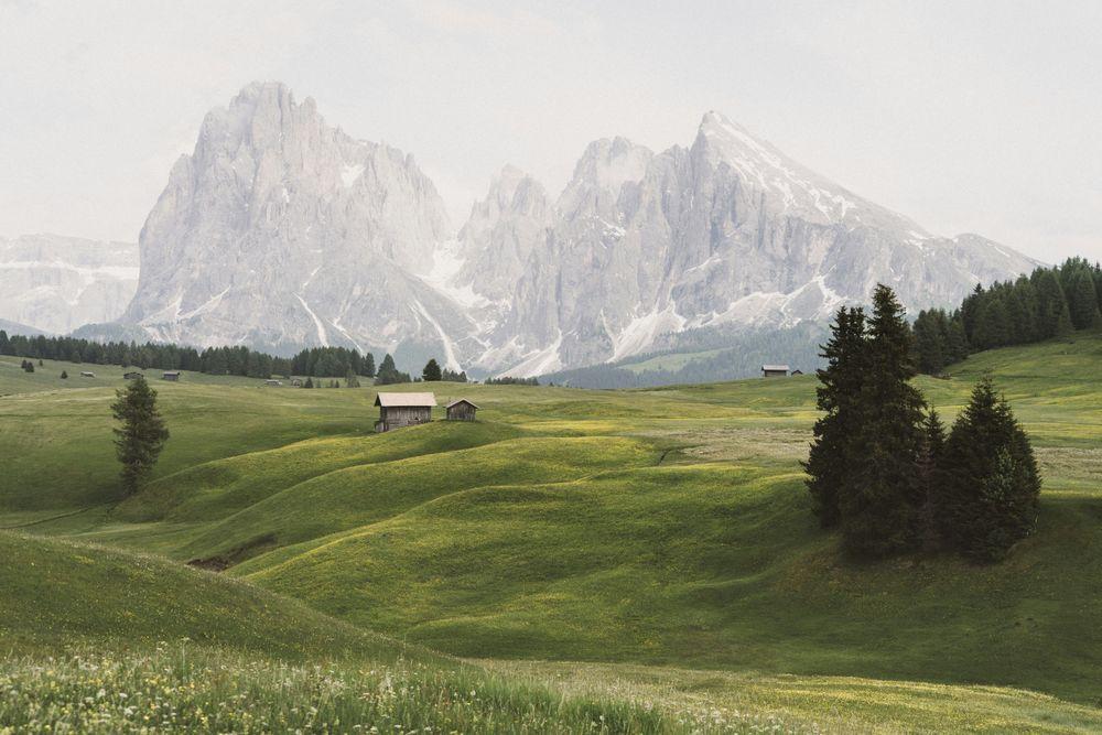 What Nobody Tells You About Hiking the Dolomites for the First Time