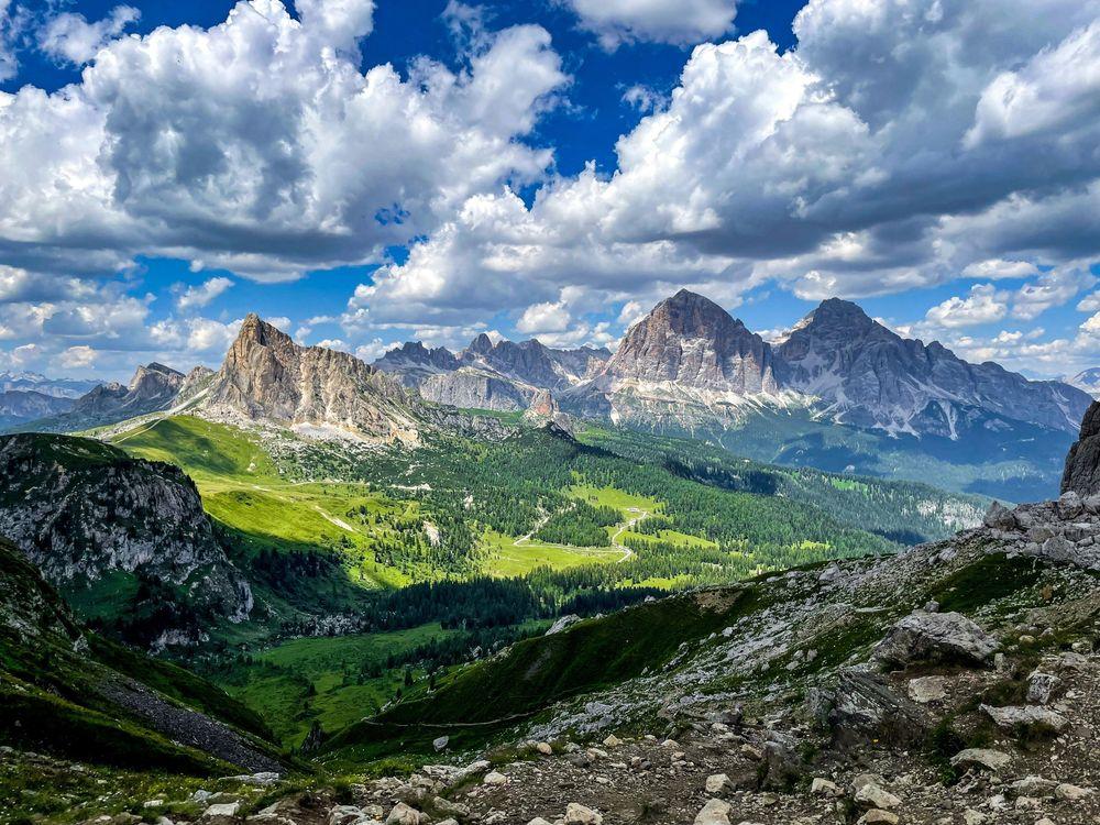 What Nobody Tells You About Hiking the Dolomites for the First Time