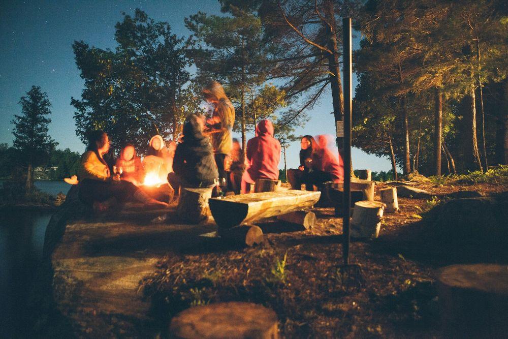 Why More Travellers Are Choosing Small Group Tours Over Traditional Vacations in 2026