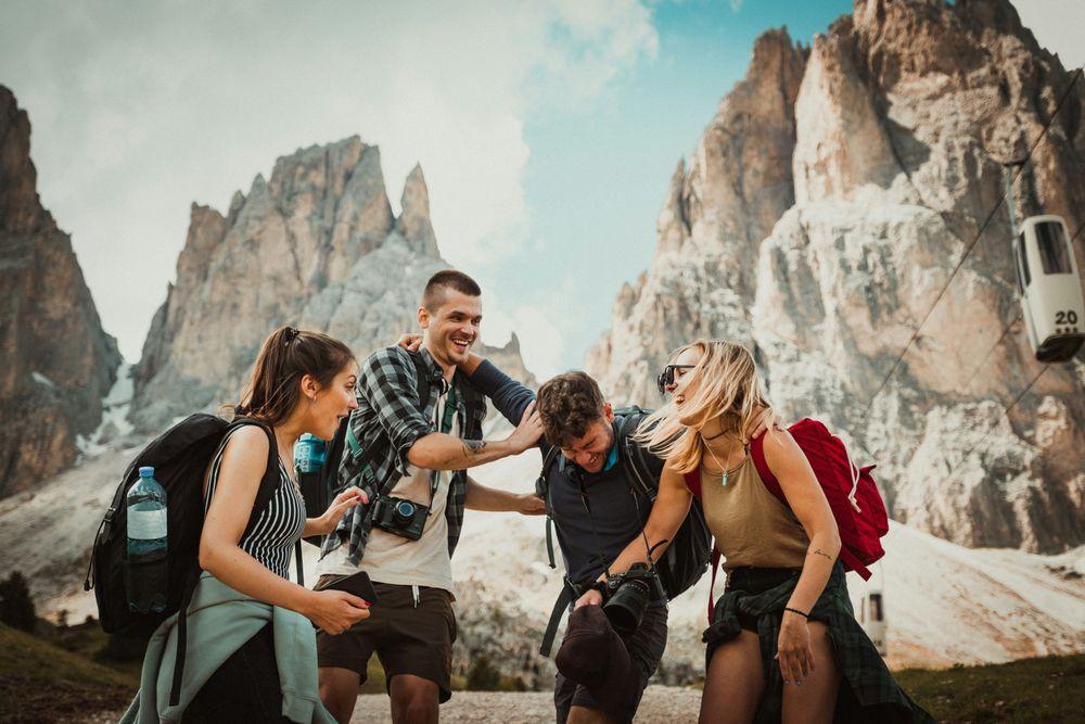 Why More Travellers Are Choosing Small Group Tours Over Traditional Vacations in 2026